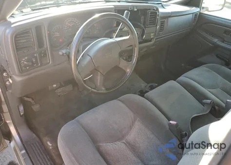 2003 Chevrolet Silverado C1500 z USA, uszkodzony, nr VIN 1GCEC19T63E349915